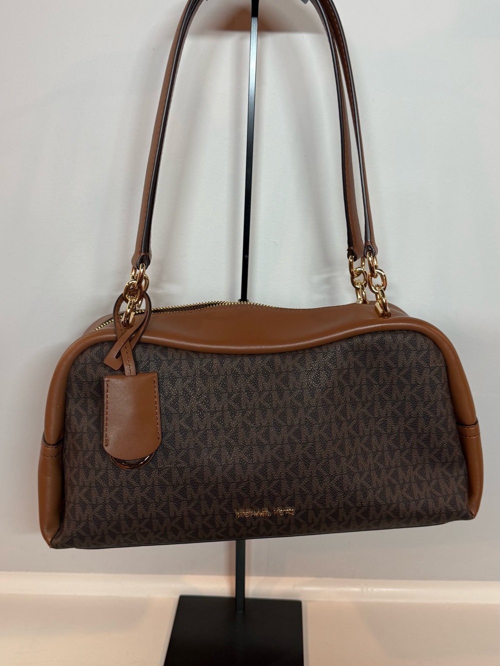 Michael Kors Brown Monogram Cecily bag - Picture 1 of 12